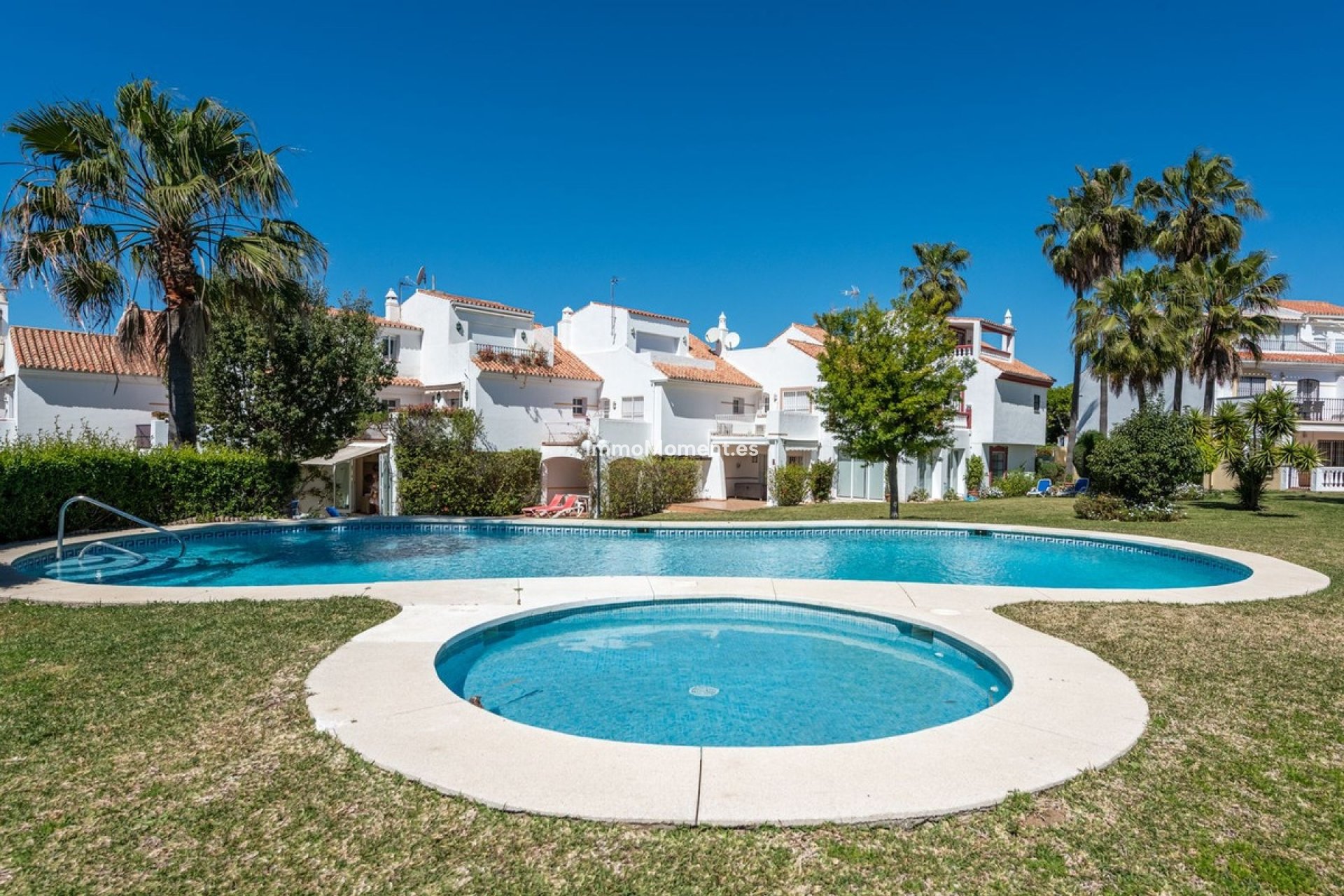 Resale - Townhouse - Estepona - Atalaya