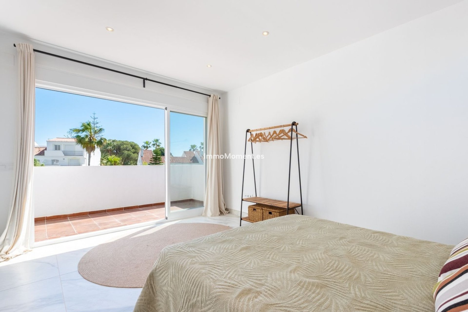 Resale - Townhouse - Estepona - Atalaya