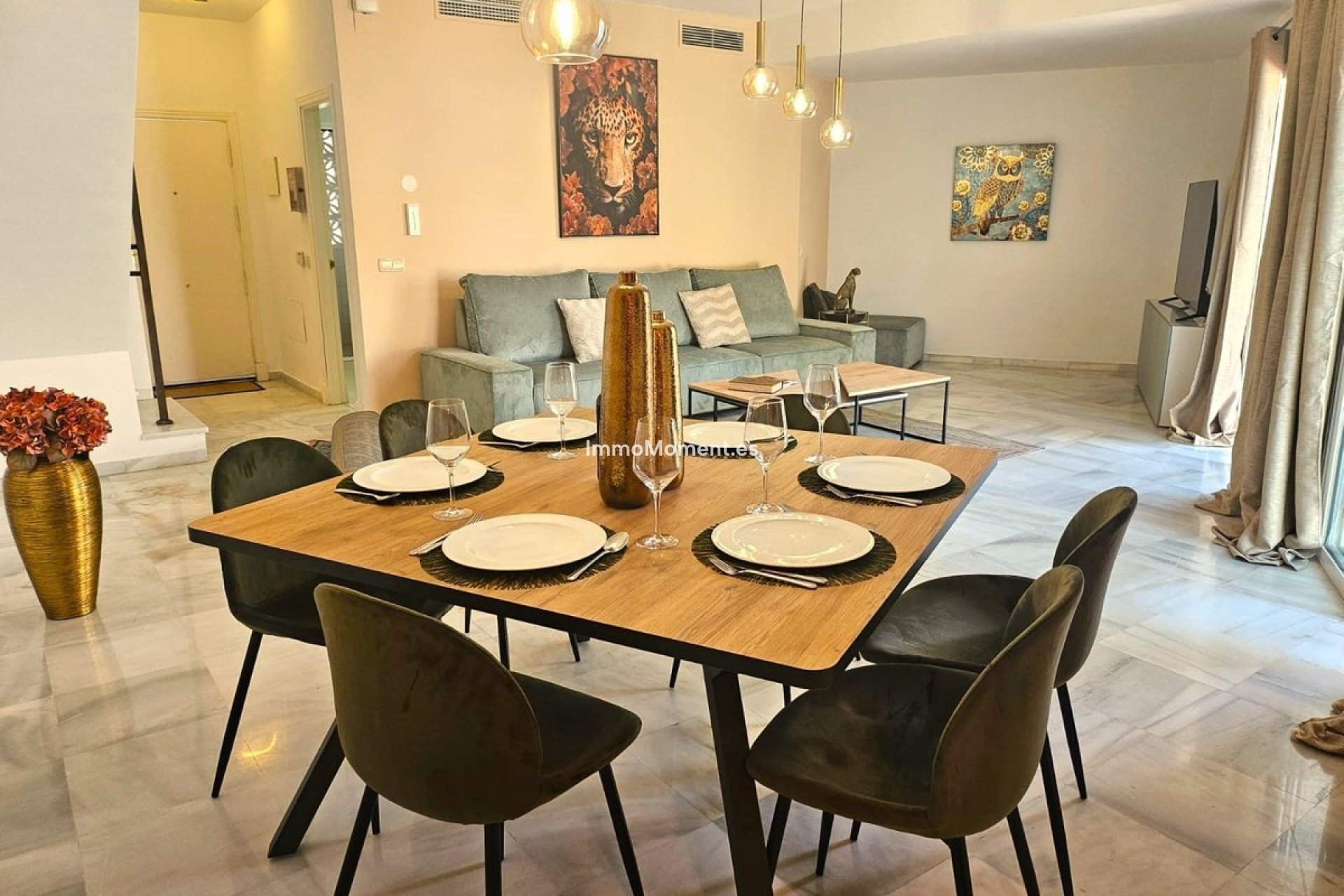 Resale - Townhouse - Estepona - Benamara