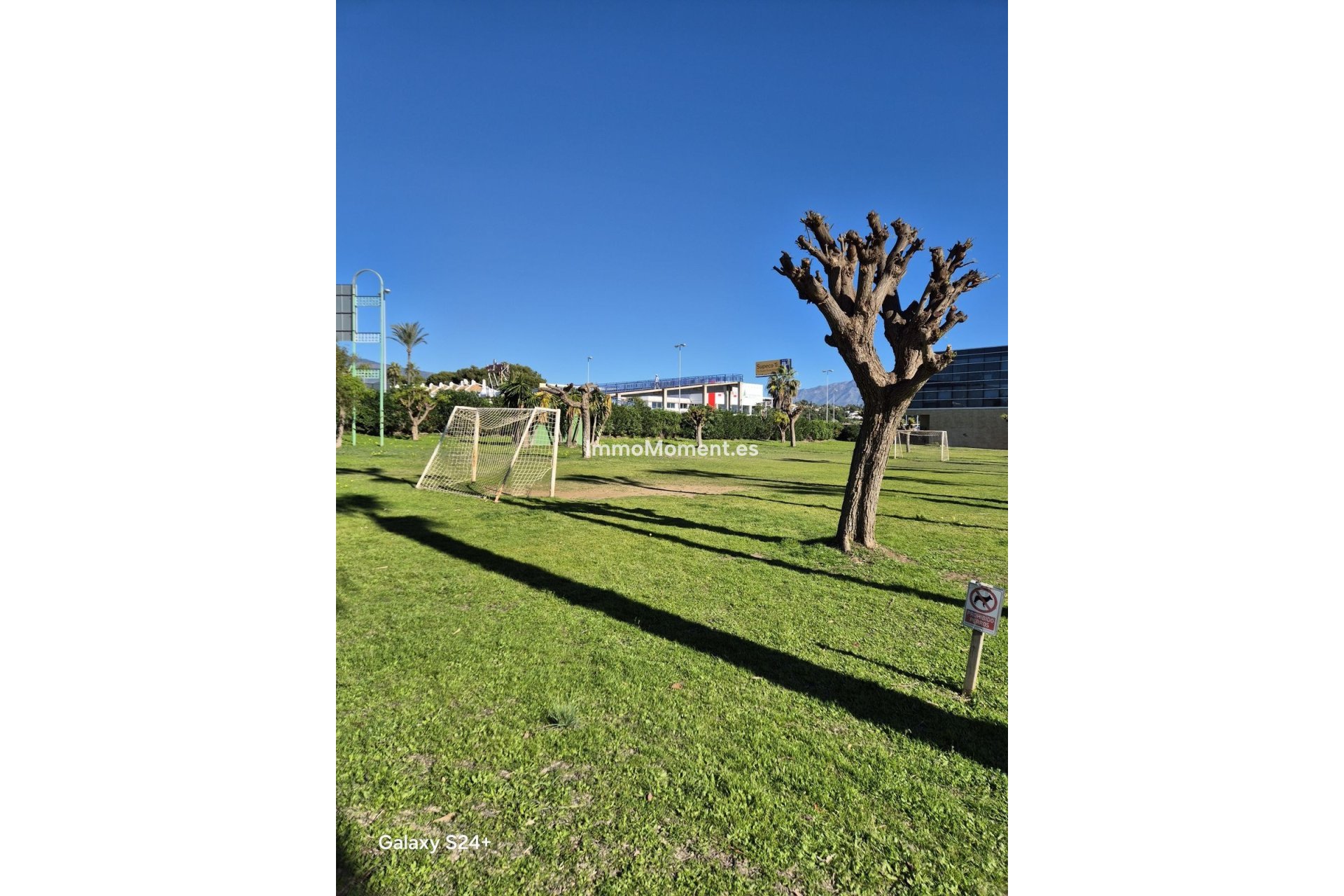 Resale - Townhouse - Estepona - Benamara