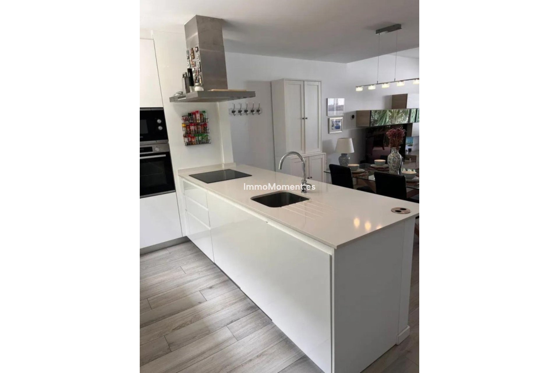 Resale - Townhouse - Estepona - Cancelada