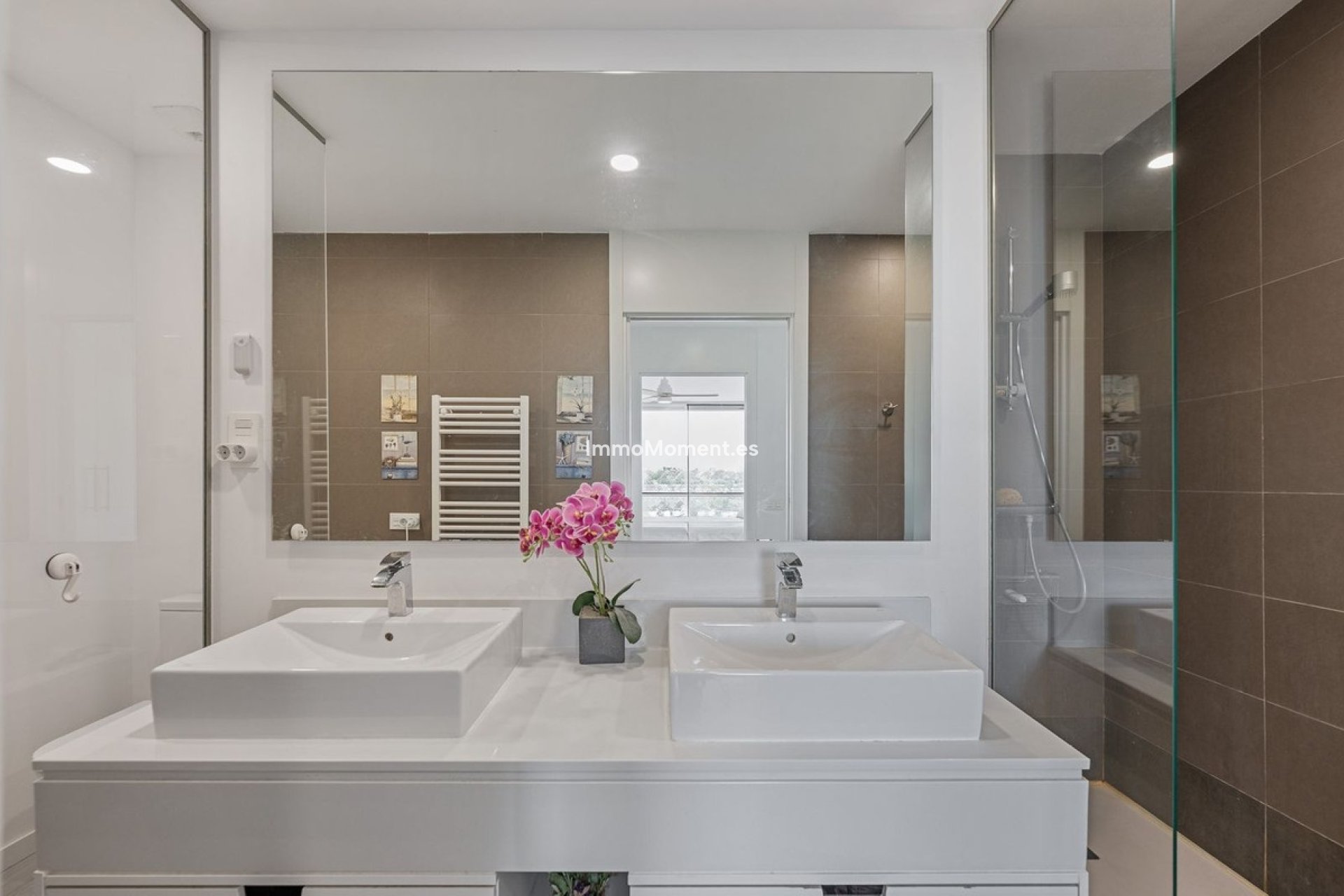 Resale - Townhouse - Estepona - Cancelada