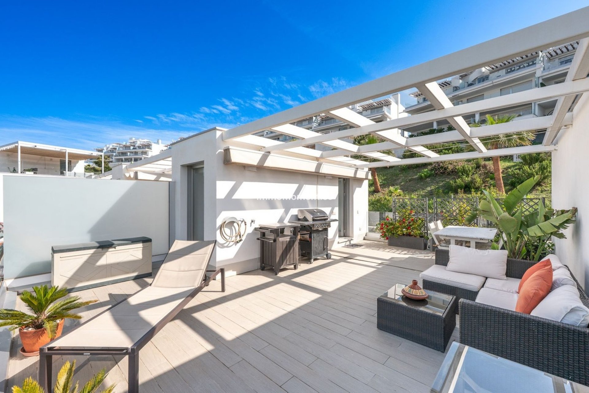 Resale - Townhouse - Estepona - Cancelada