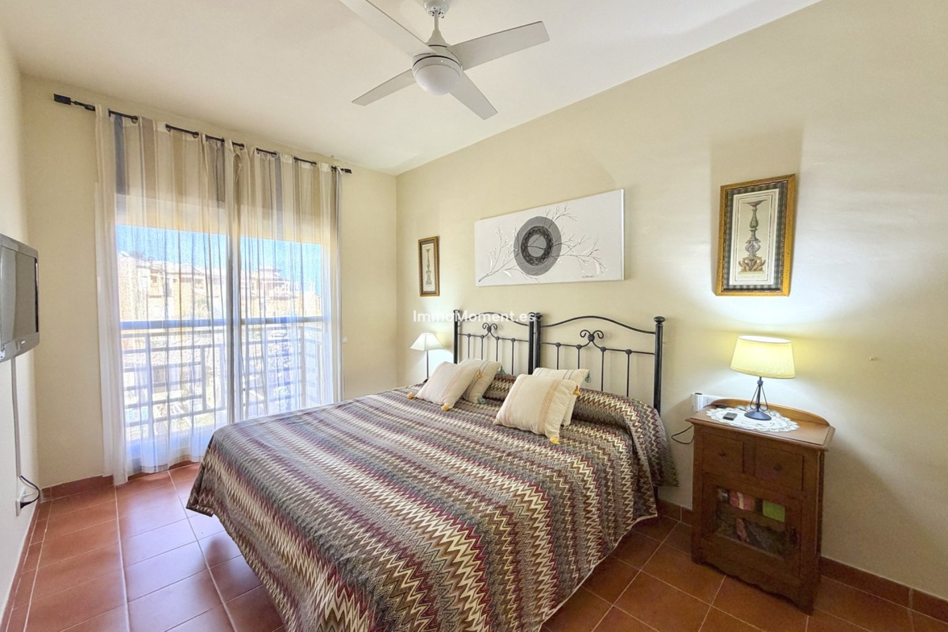 Resale - Townhouse - Estepona - Cancelada