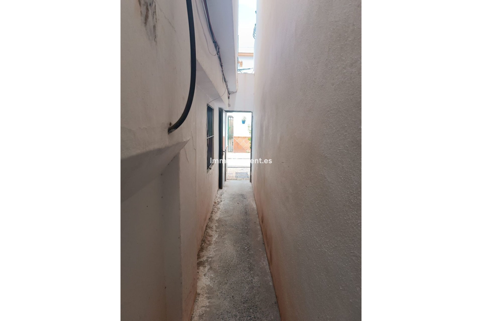 Resale - Townhouse - Estepona - Cancelada
