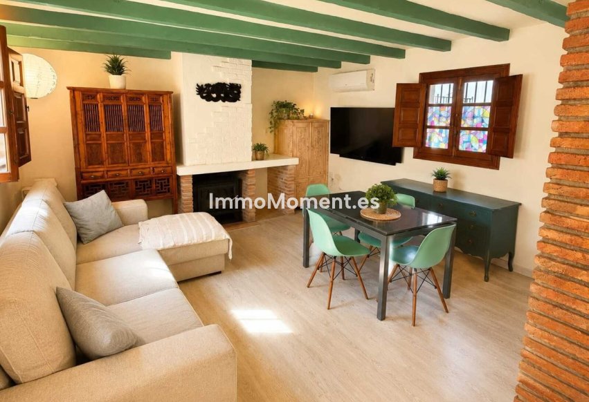 Resale - Townhouse - Estepona - Cancelada