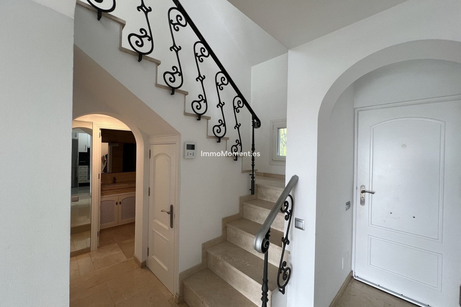 Resale - Townhouse - Estepona - Costalita