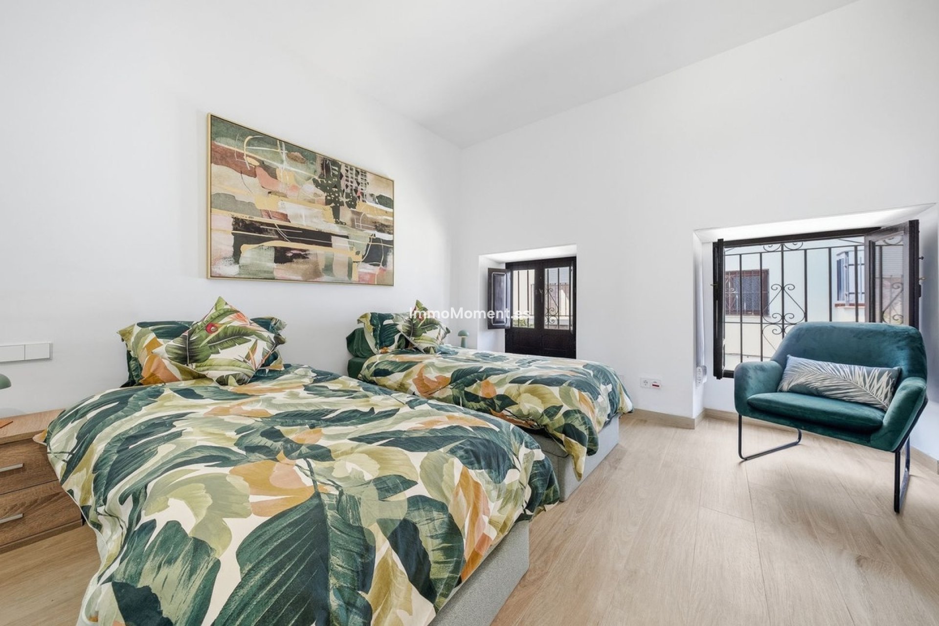 Resale - Townhouse - Estepona - Estepona Centro
