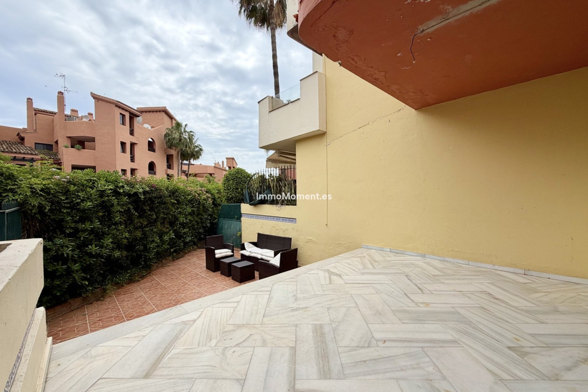 Resale - Townhouse - Estepona - Estepona Centro