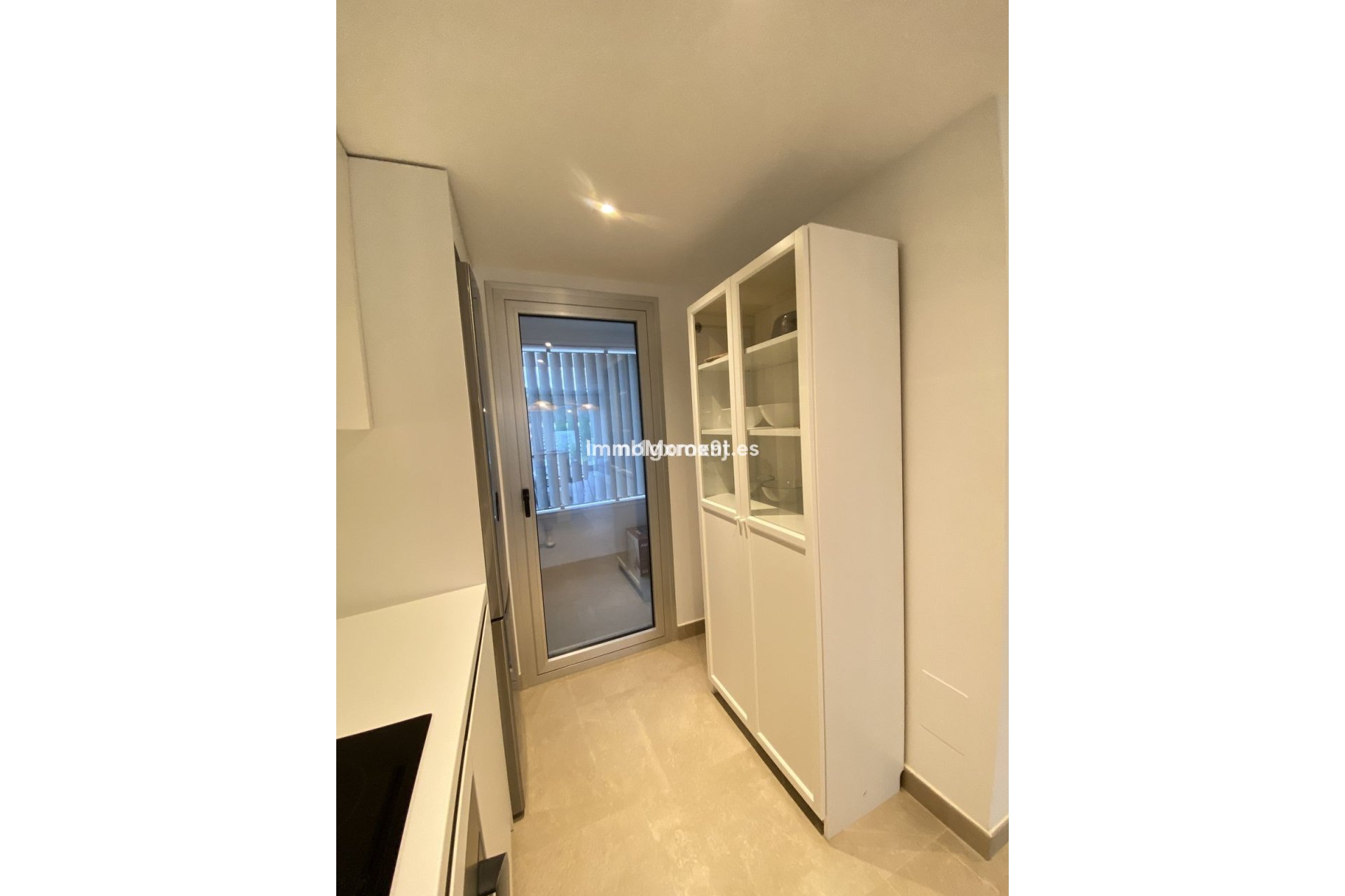 Resale - Townhouse - Estepona - Estepona Centro