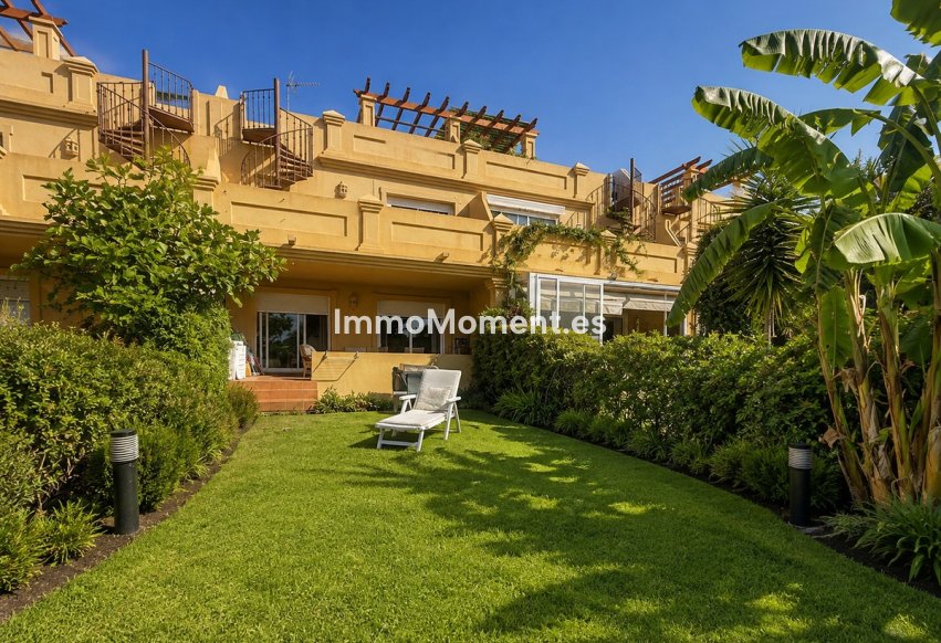 Resale - Townhouse - Estepona - Estepona Centro
