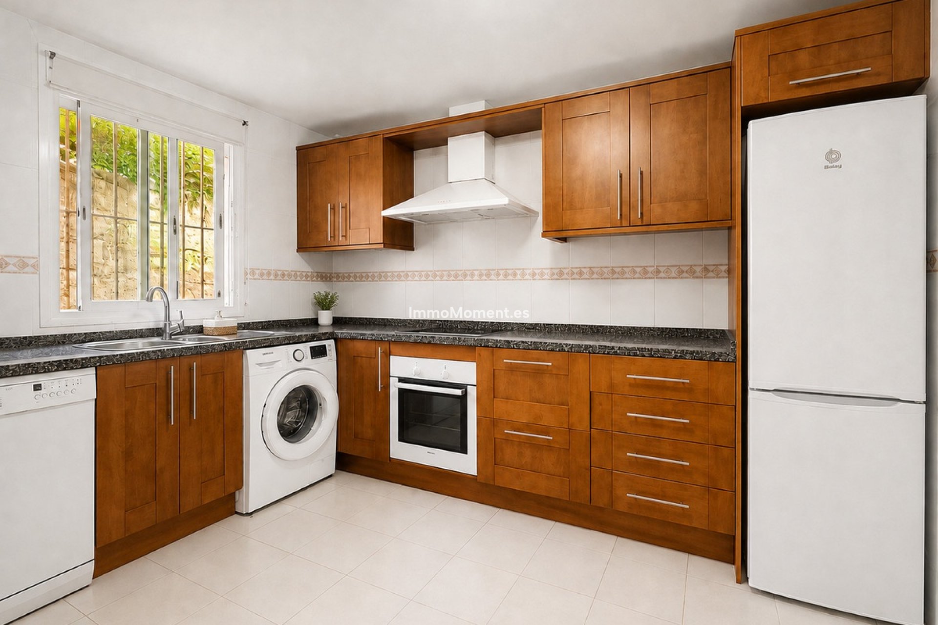 Resale - Townhouse - Estepona - Estepona Centro