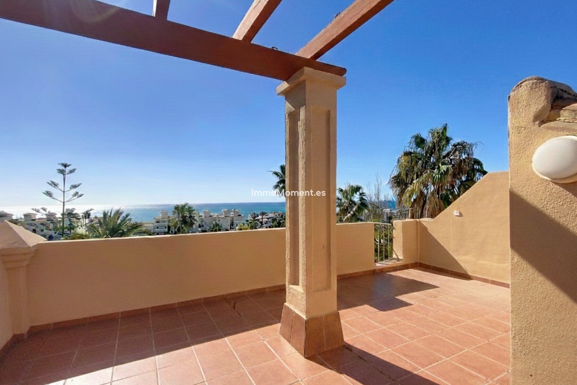 Resale - Townhouse - Estepona - Estepona Centro
