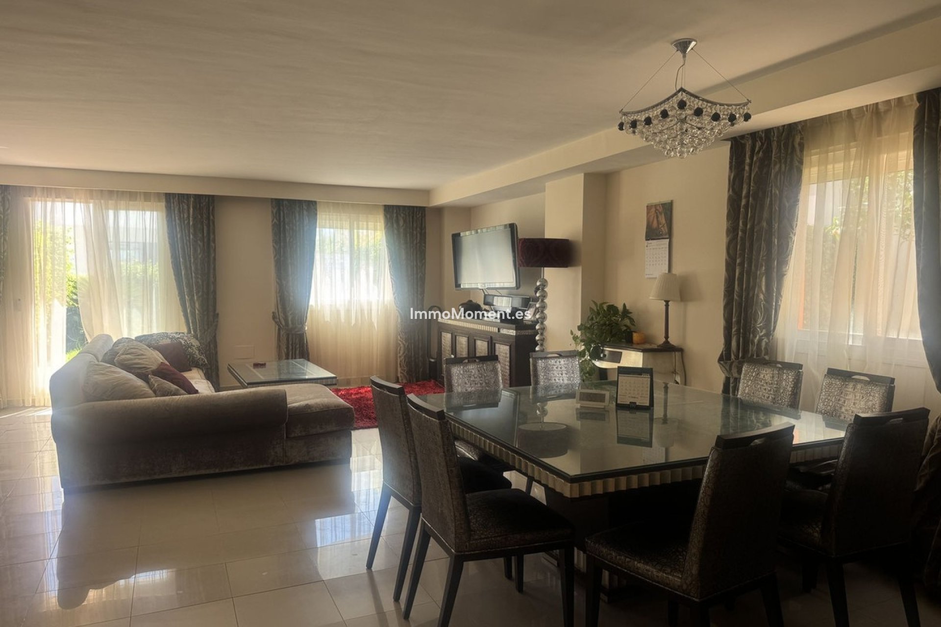 Resale - Townhouse - Estepona - Estepona Centro