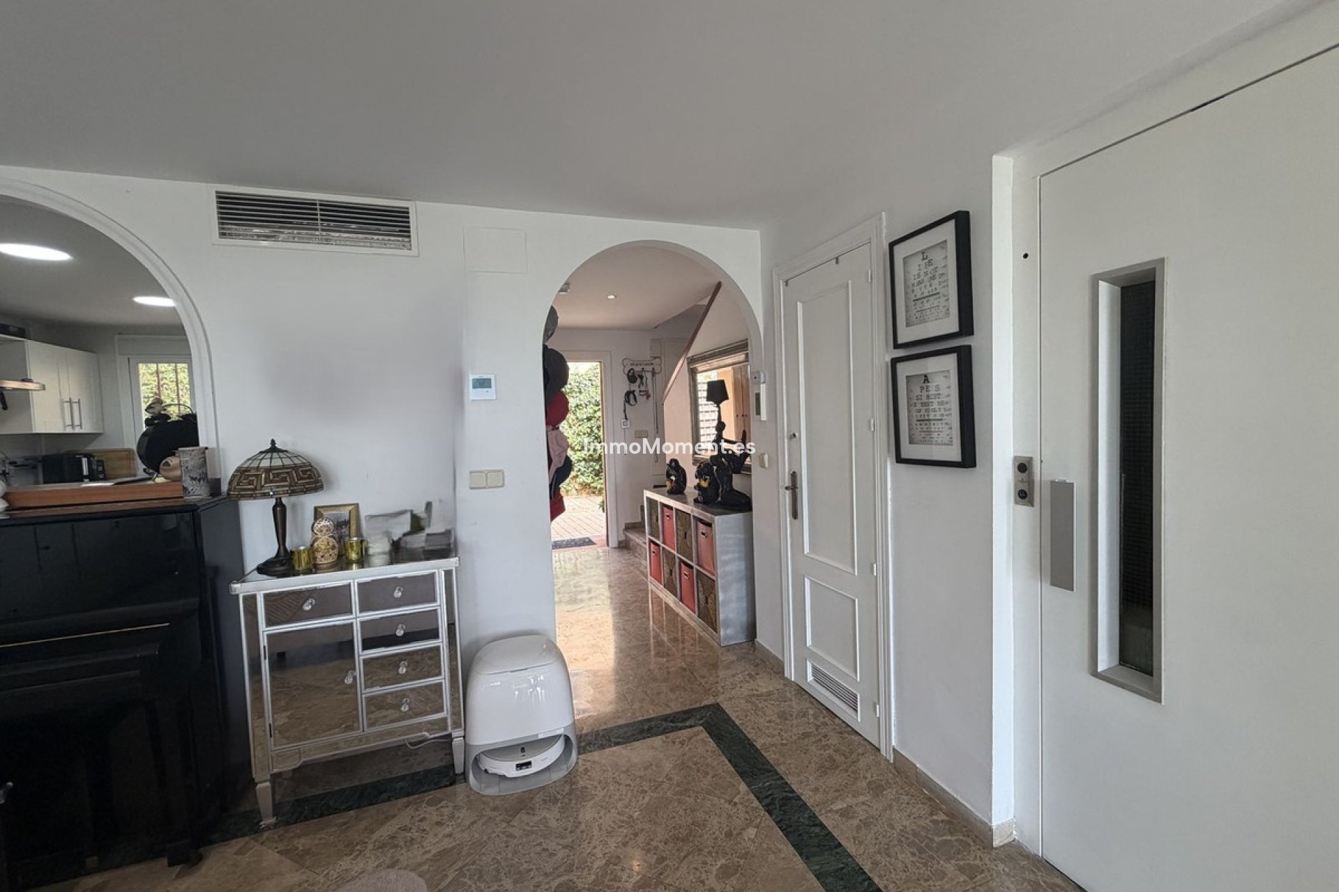 Resale - Townhouse - Estepona - Estepona Centro
