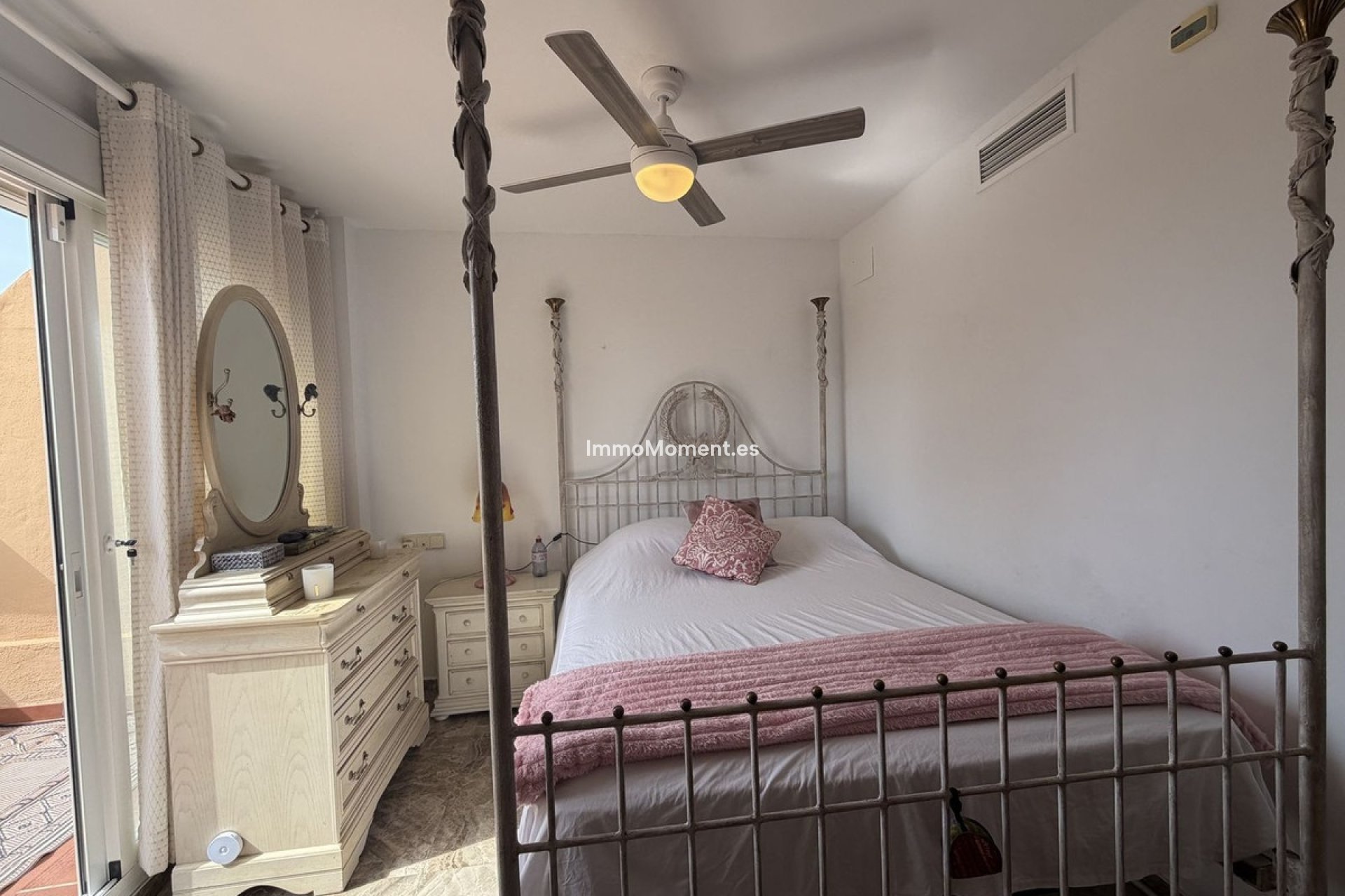 Resale - Townhouse - Estepona - Estepona Centro