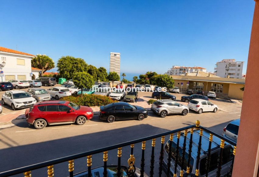 Resale - Townhouse - Estepona - Estepona Centro