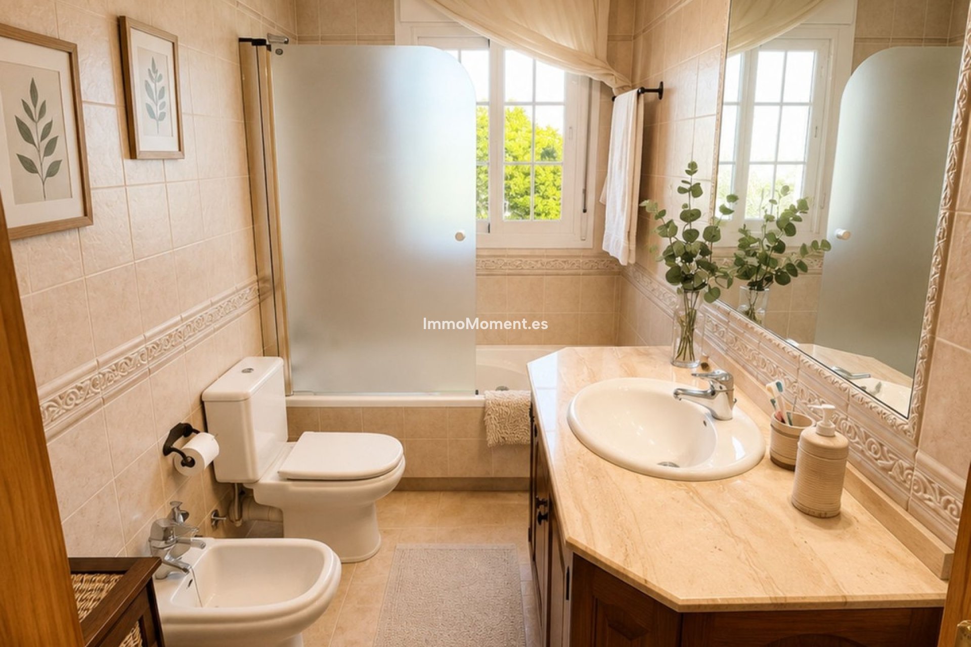 Resale - Townhouse - Estepona - Estepona Centro