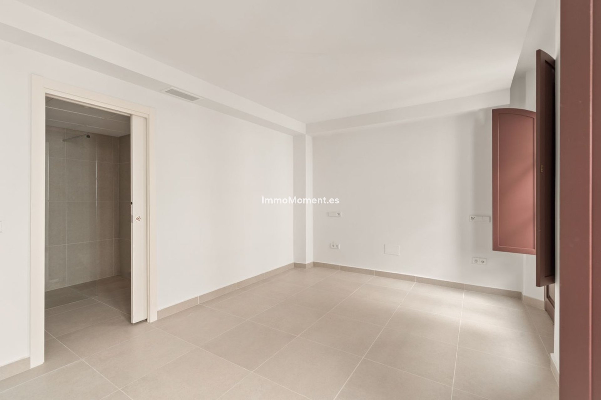 Resale - Townhouse - Estepona - Estepona Centro