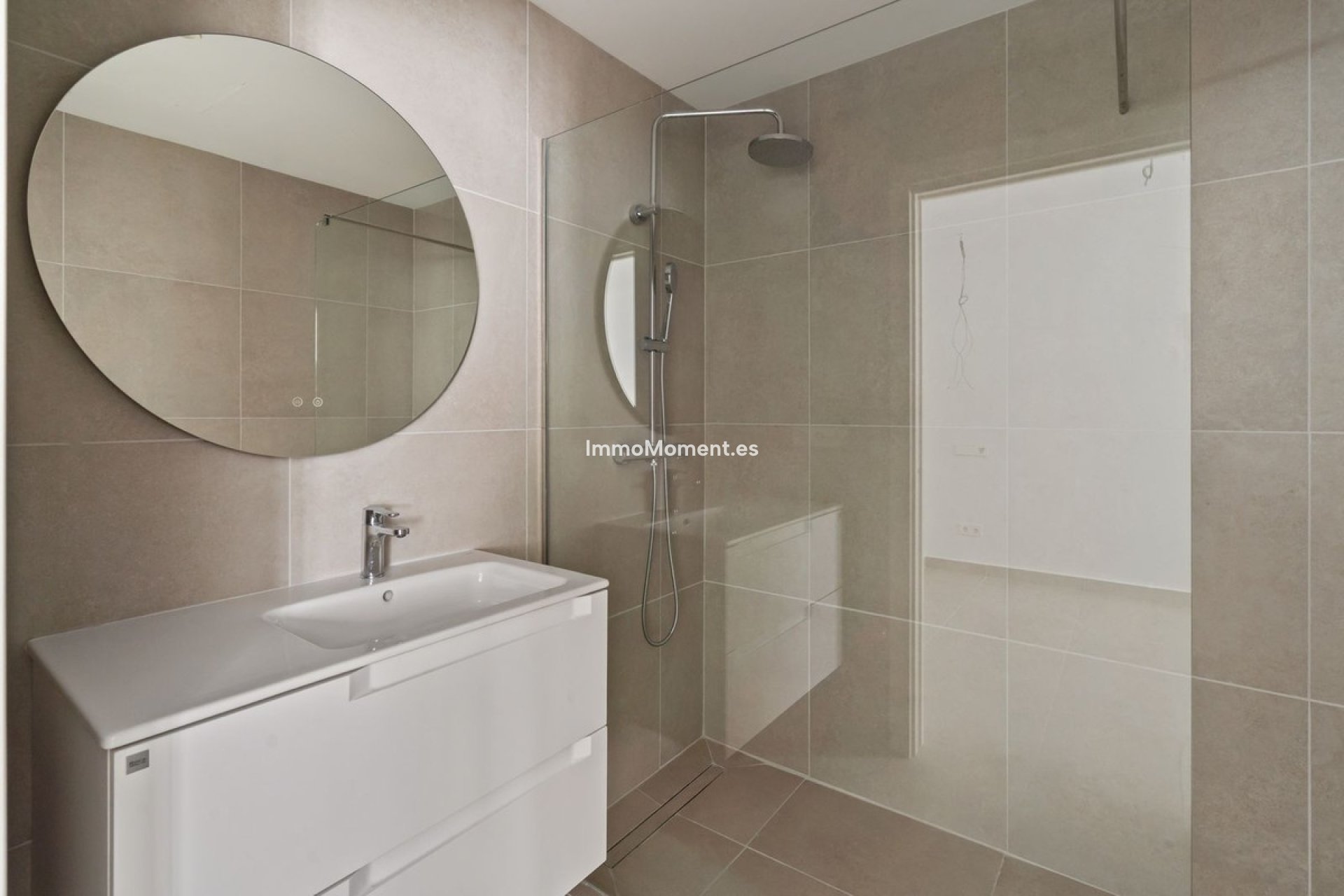 Resale - Townhouse - Estepona - Estepona Centro