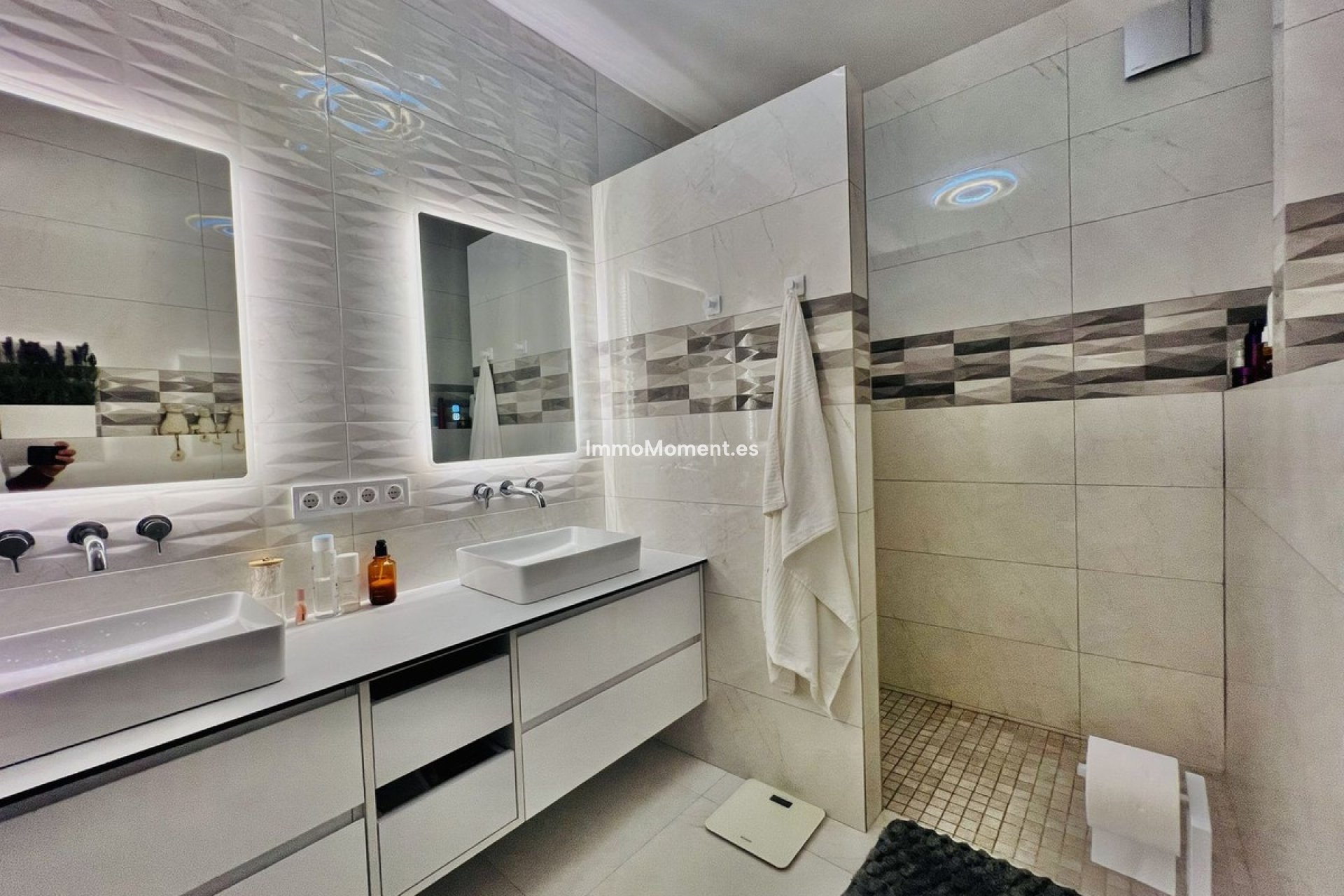 Resale - Townhouse - Estepona - Estepona Centro