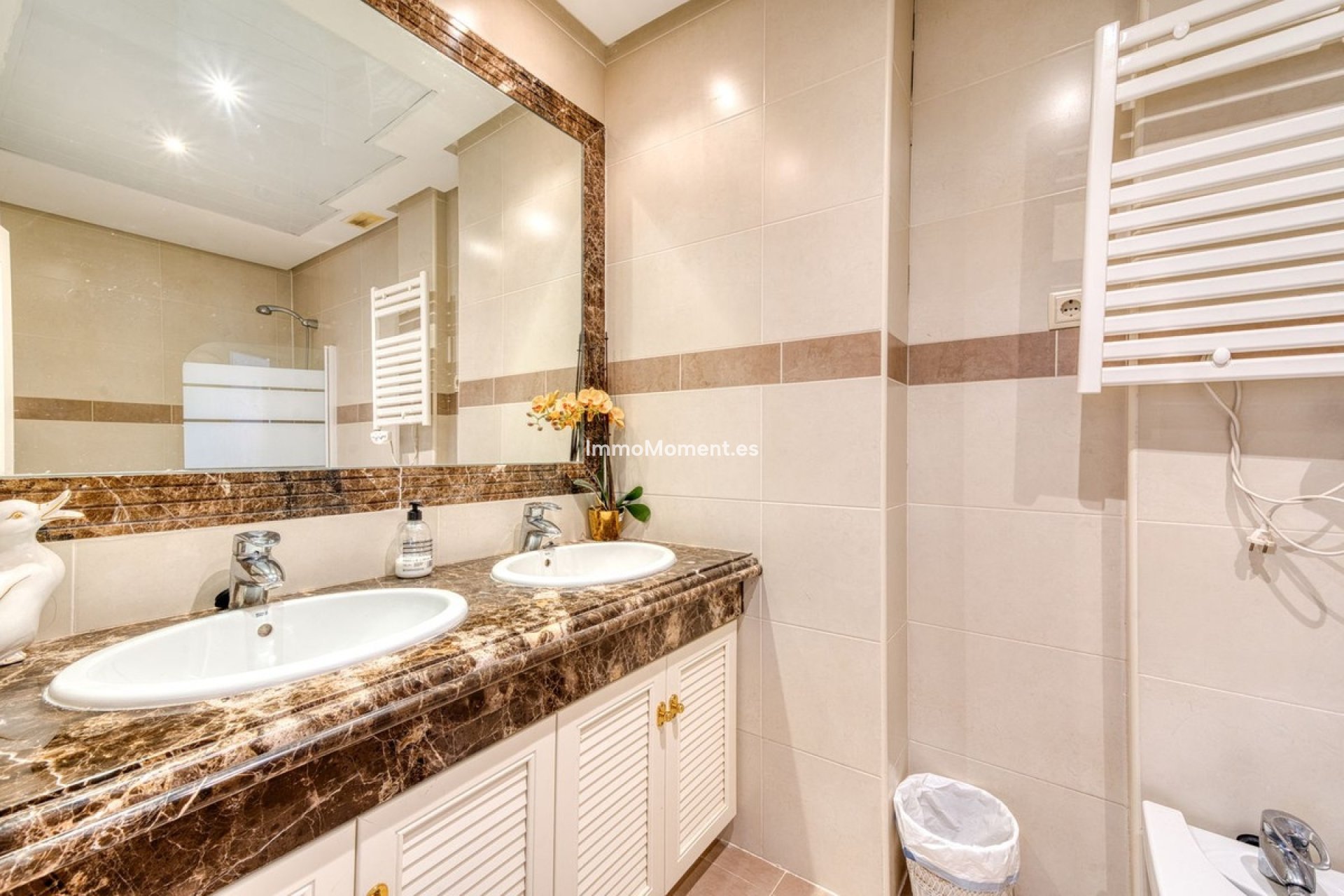 Resale - Townhouse - Estepona - Estepona Centro