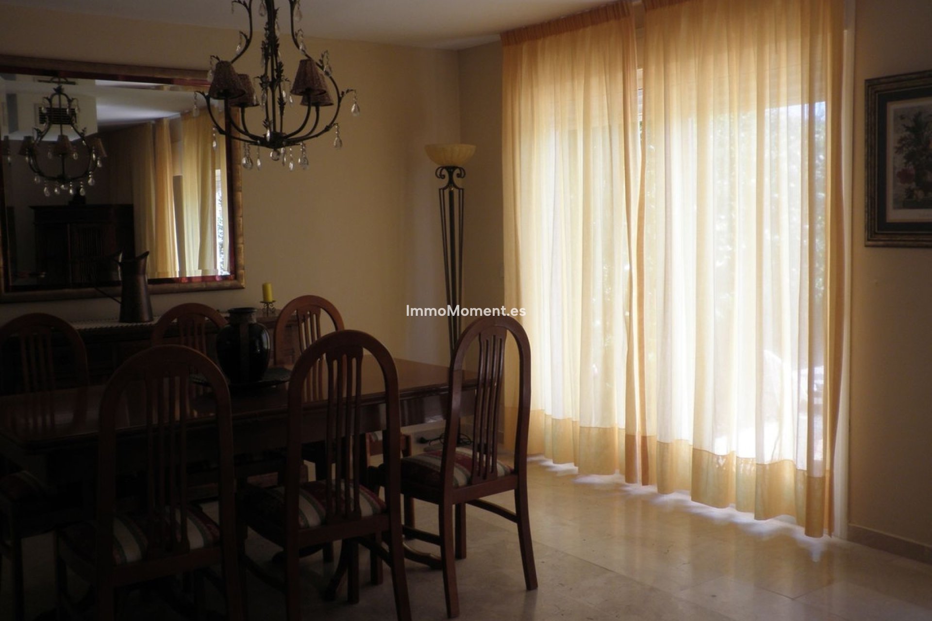 Resale - Townhouse - Estepona - Estepona Centro
