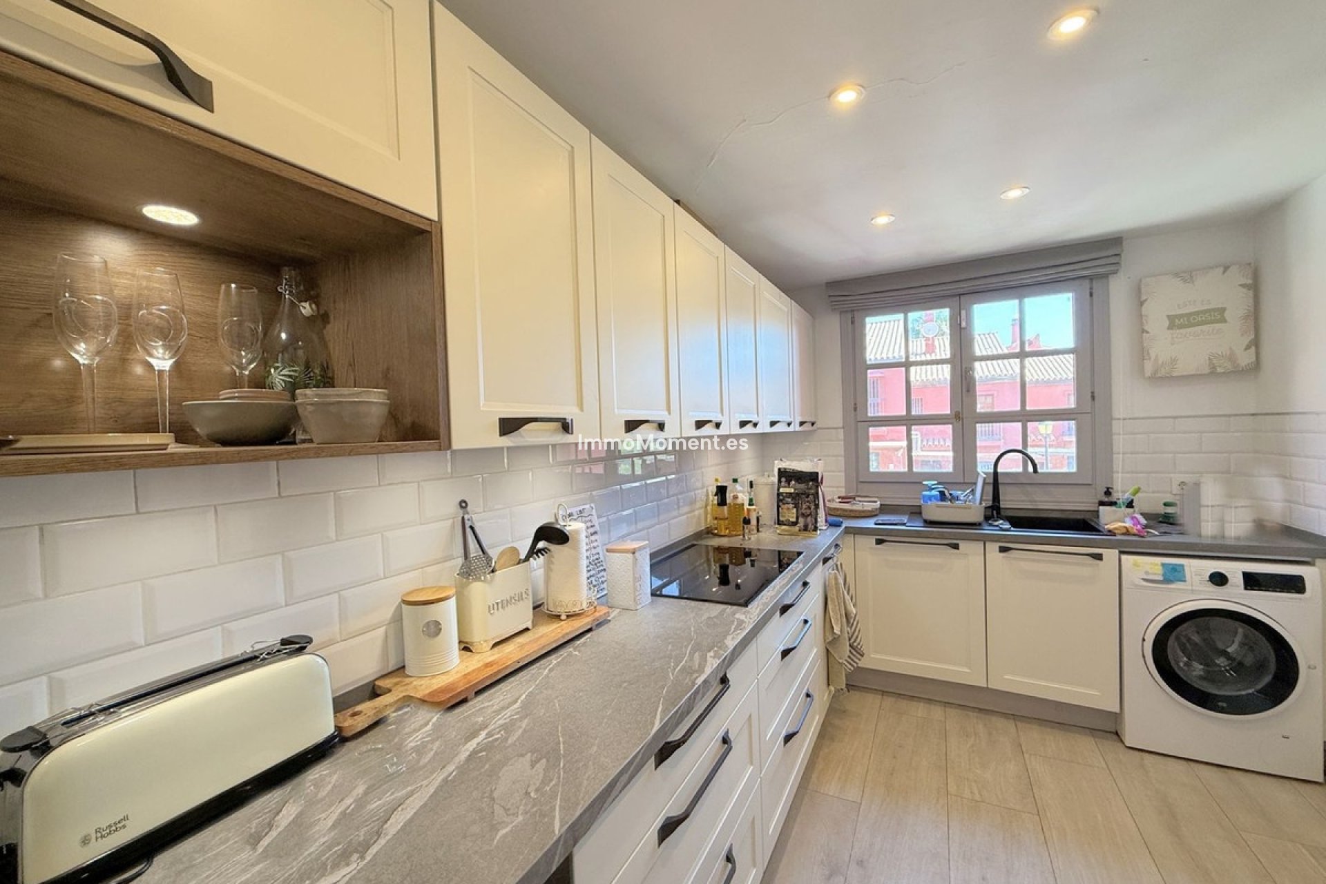 Resale - Townhouse - Estepona - Estepona Centro