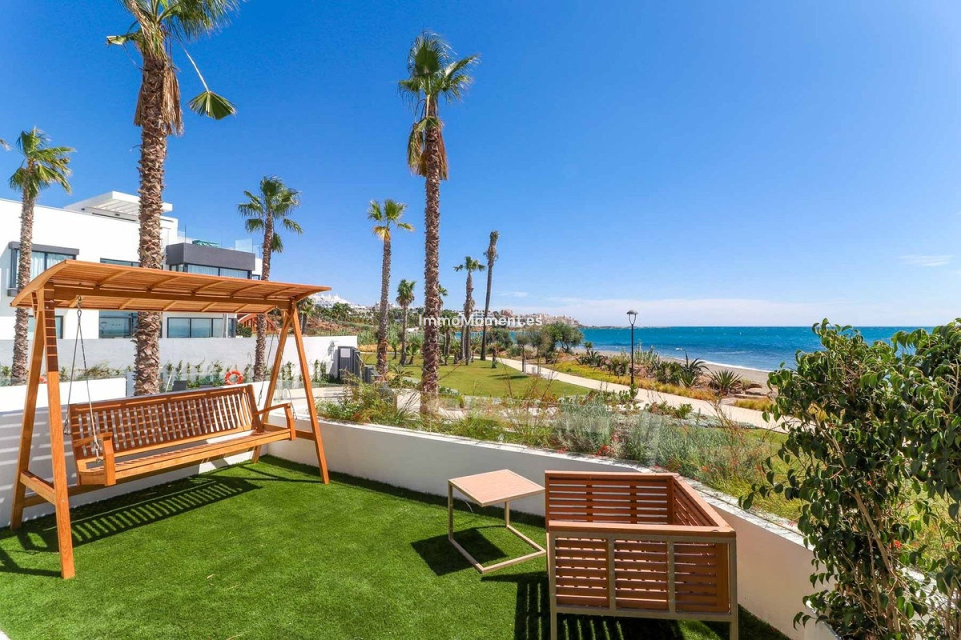 Resale - Townhouse - Estepona - Estepona Centro