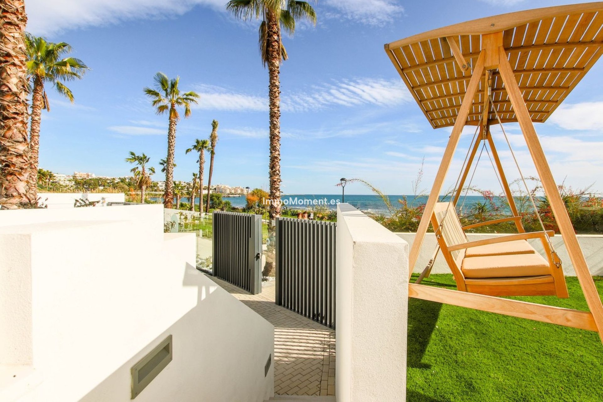 Resale - Townhouse - Estepona - Estepona Centro