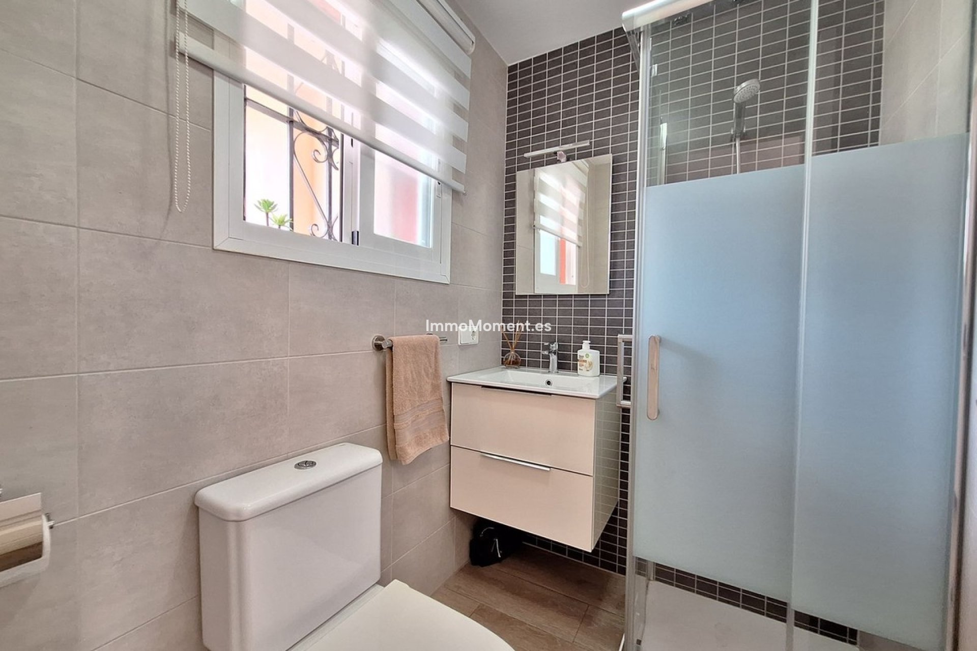 Resale - Townhouse - Estepona - Estepona Centro