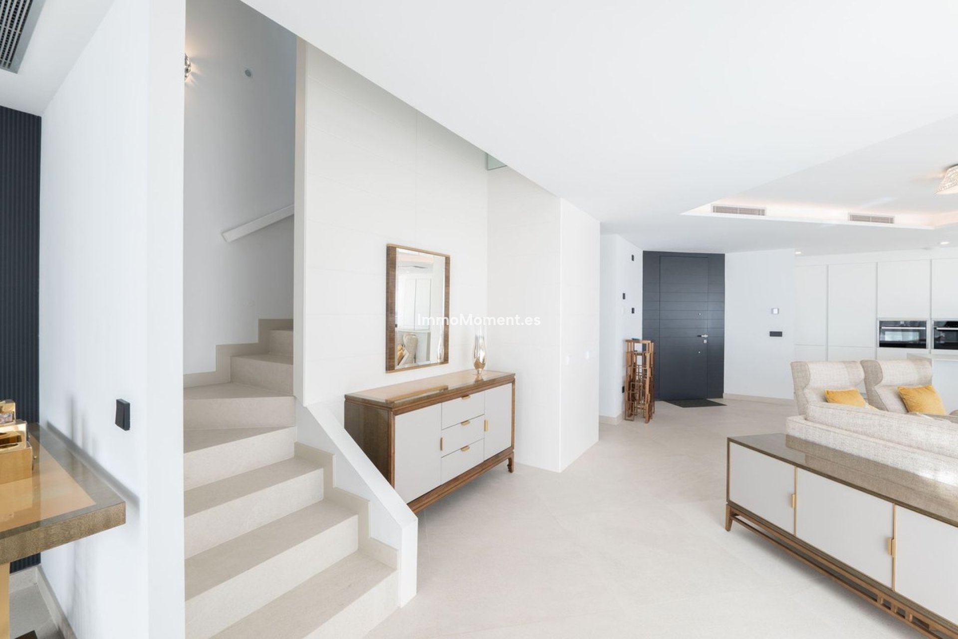 Resale - Townhouse - Estepona - Estepona Centro