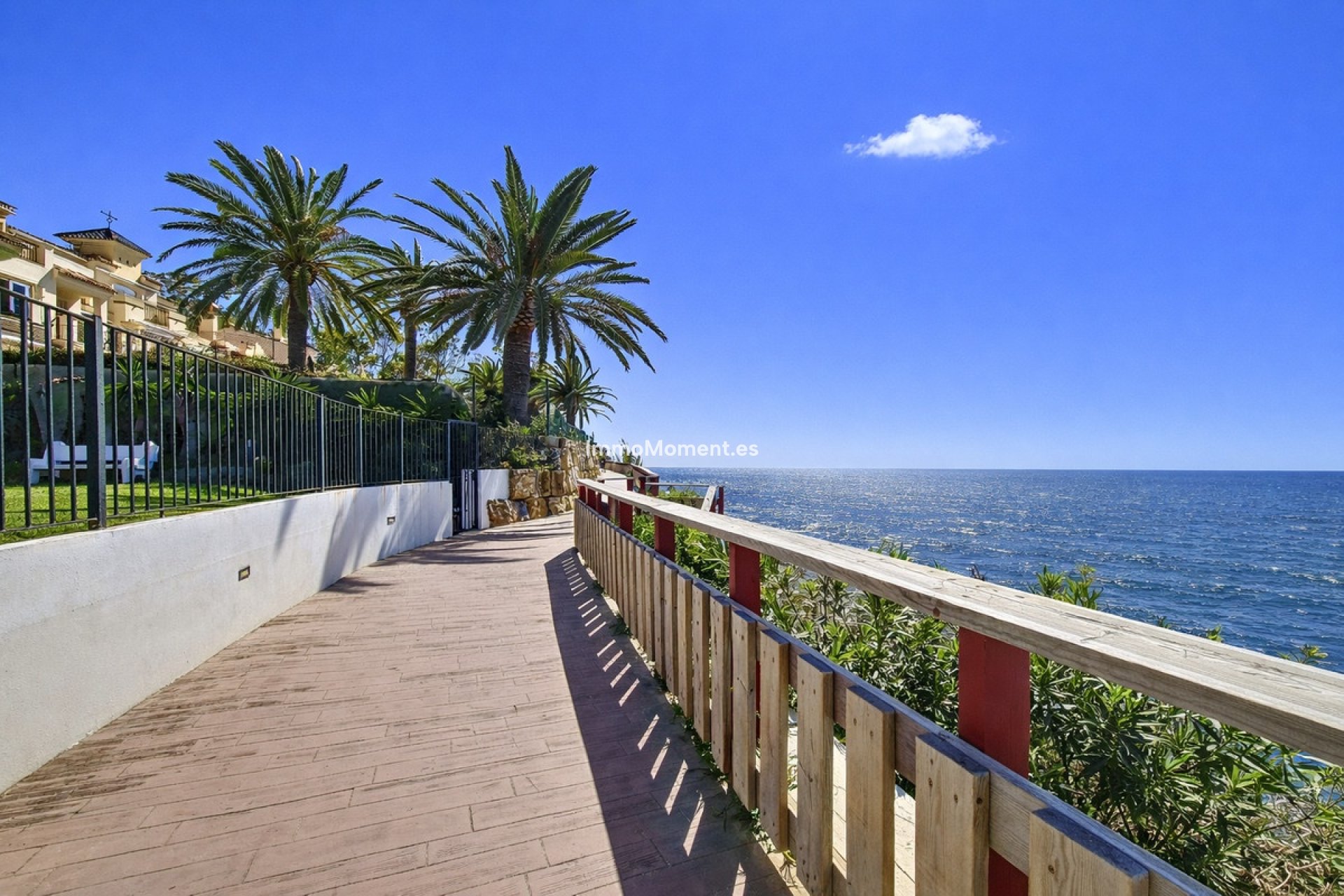 Resale - Townhouse - Estepona - Estepona Centro