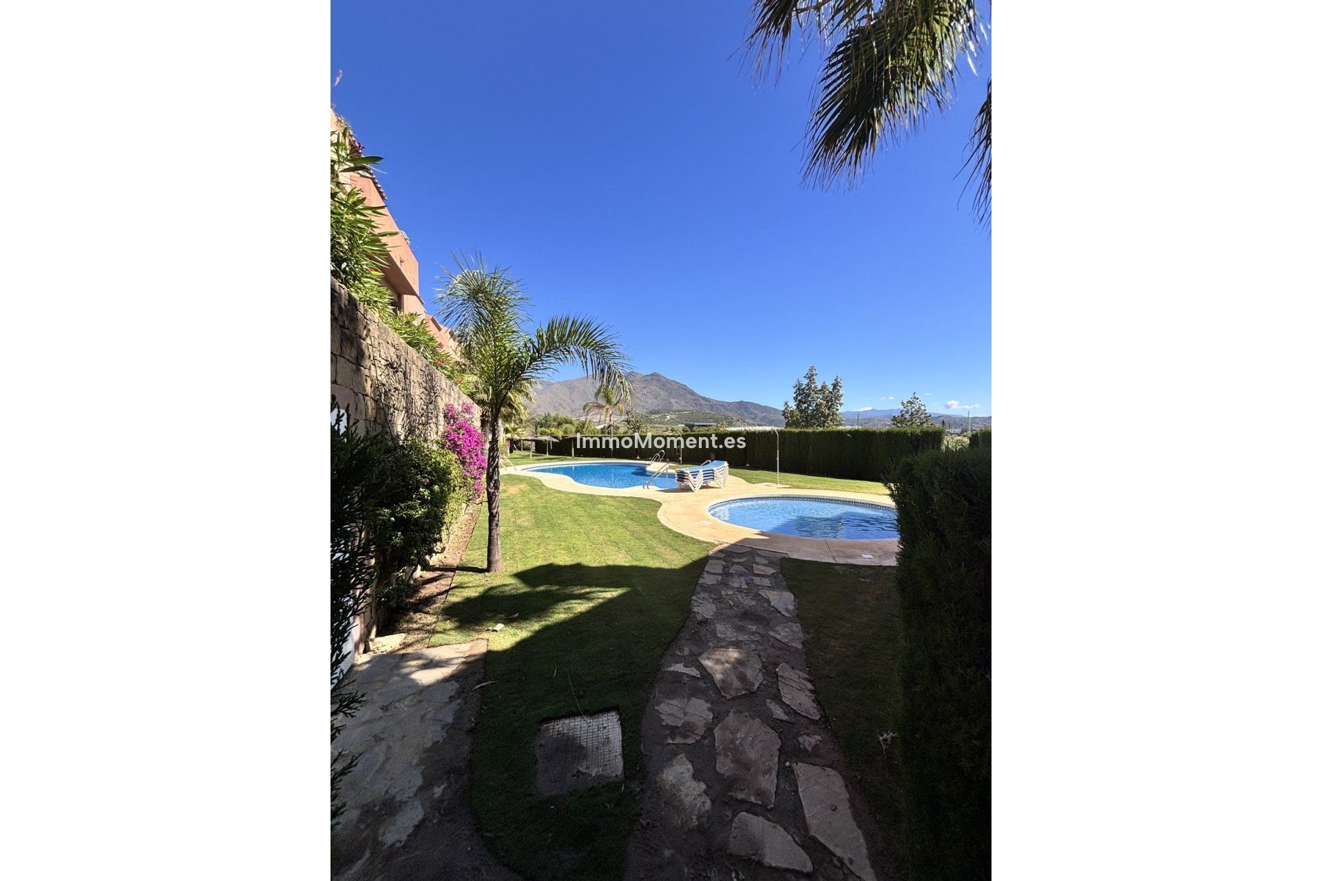 Resale - Townhouse - Estepona - Estepona Centro