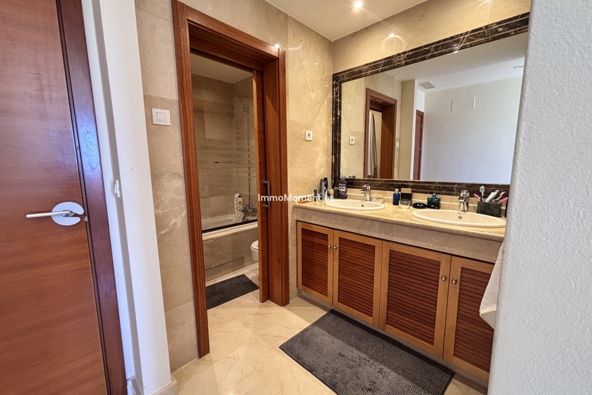 Resale - Townhouse - Estepona - Estepona Centro