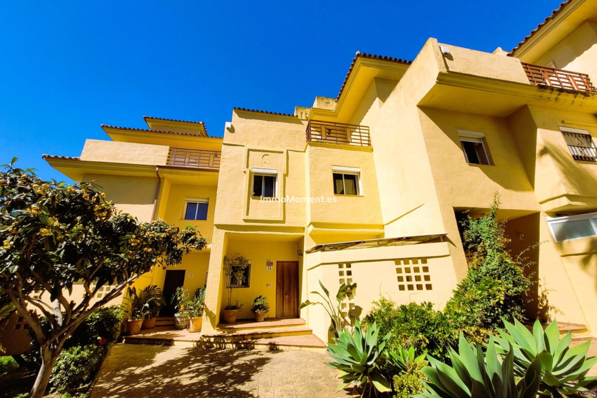 Resale - Townhouse - Estepona - Estepona Centro