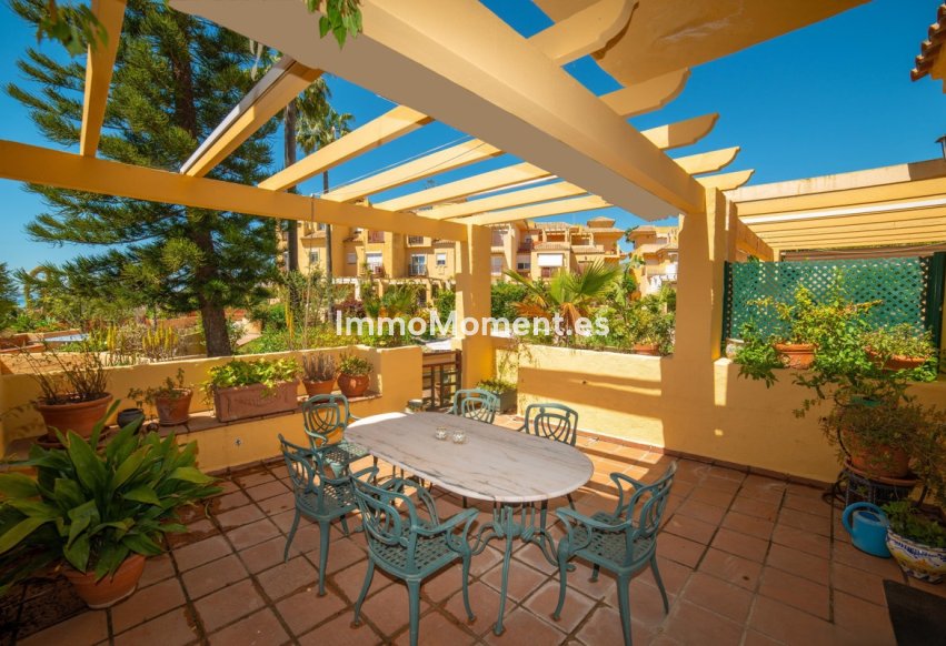 Resale - Townhouse - Estepona - Estepona Centro
