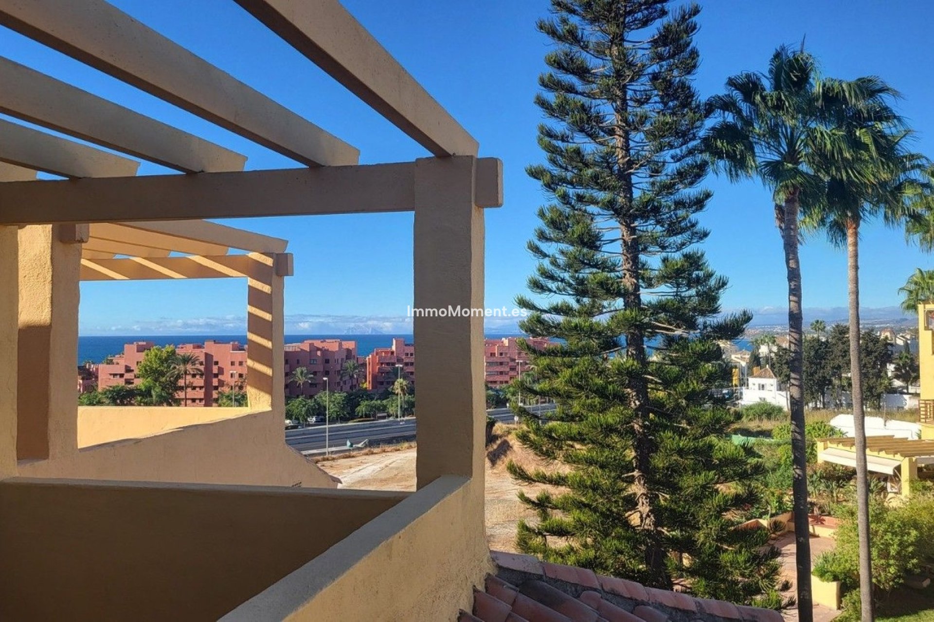 Resale - Townhouse - Estepona - Estepona Centro