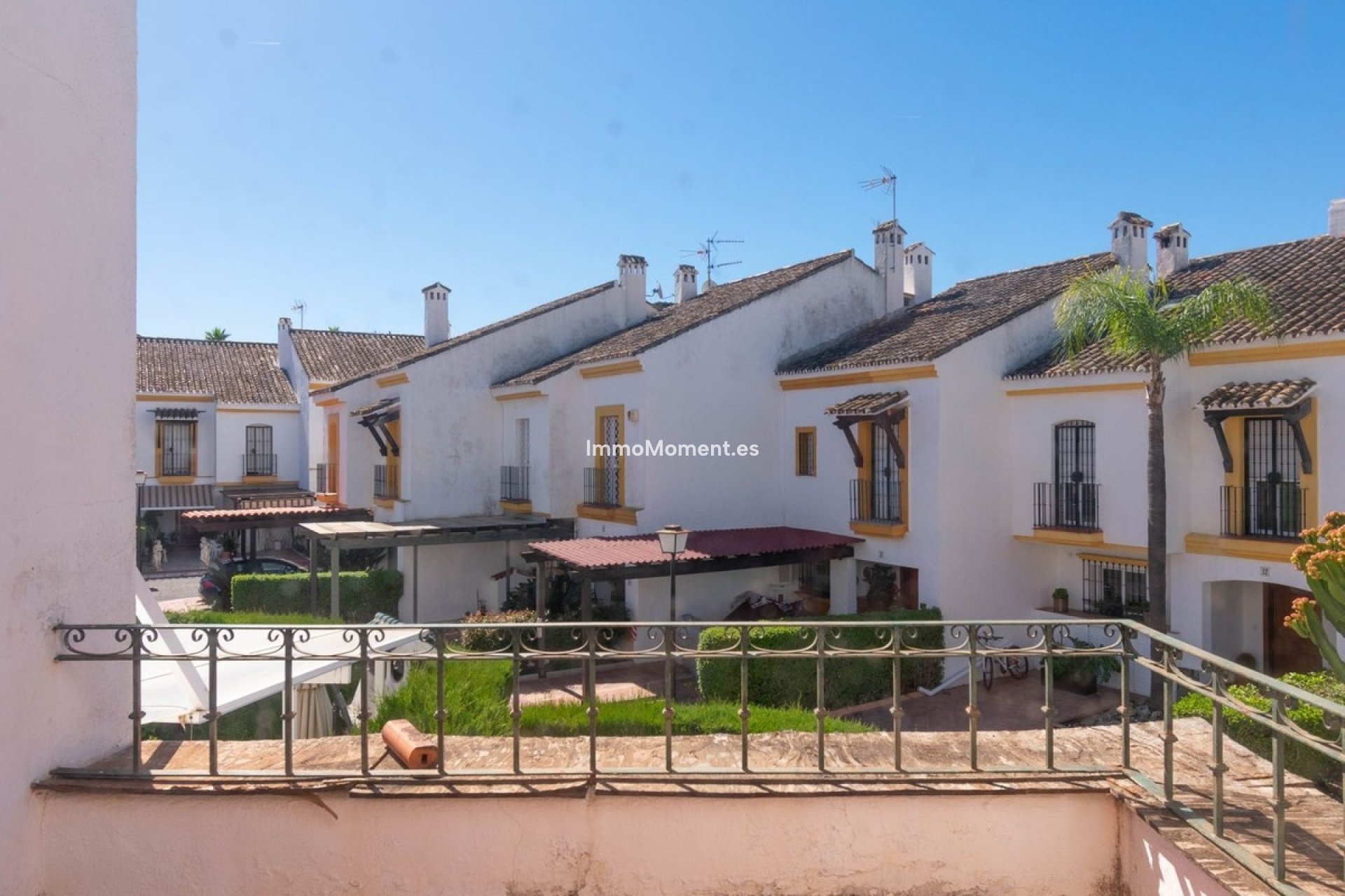 Resale - Townhouse - Estepona - Estepona Centro