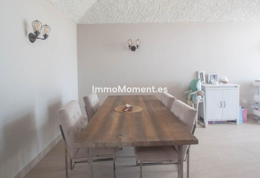 Resale - Townhouse - Estepona - Estepona Centro