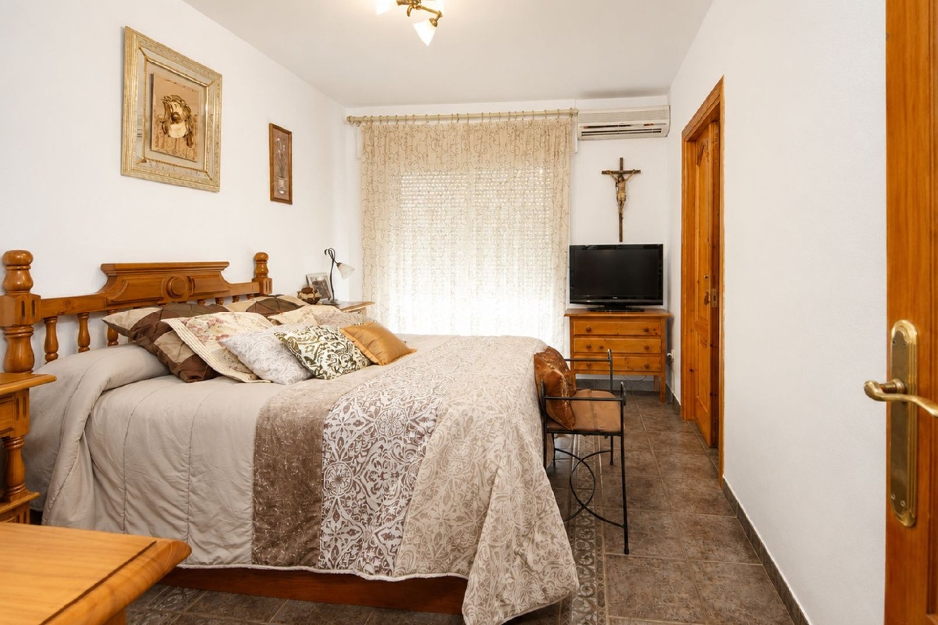 Resale - Townhouse - Estepona - Estepona Centro