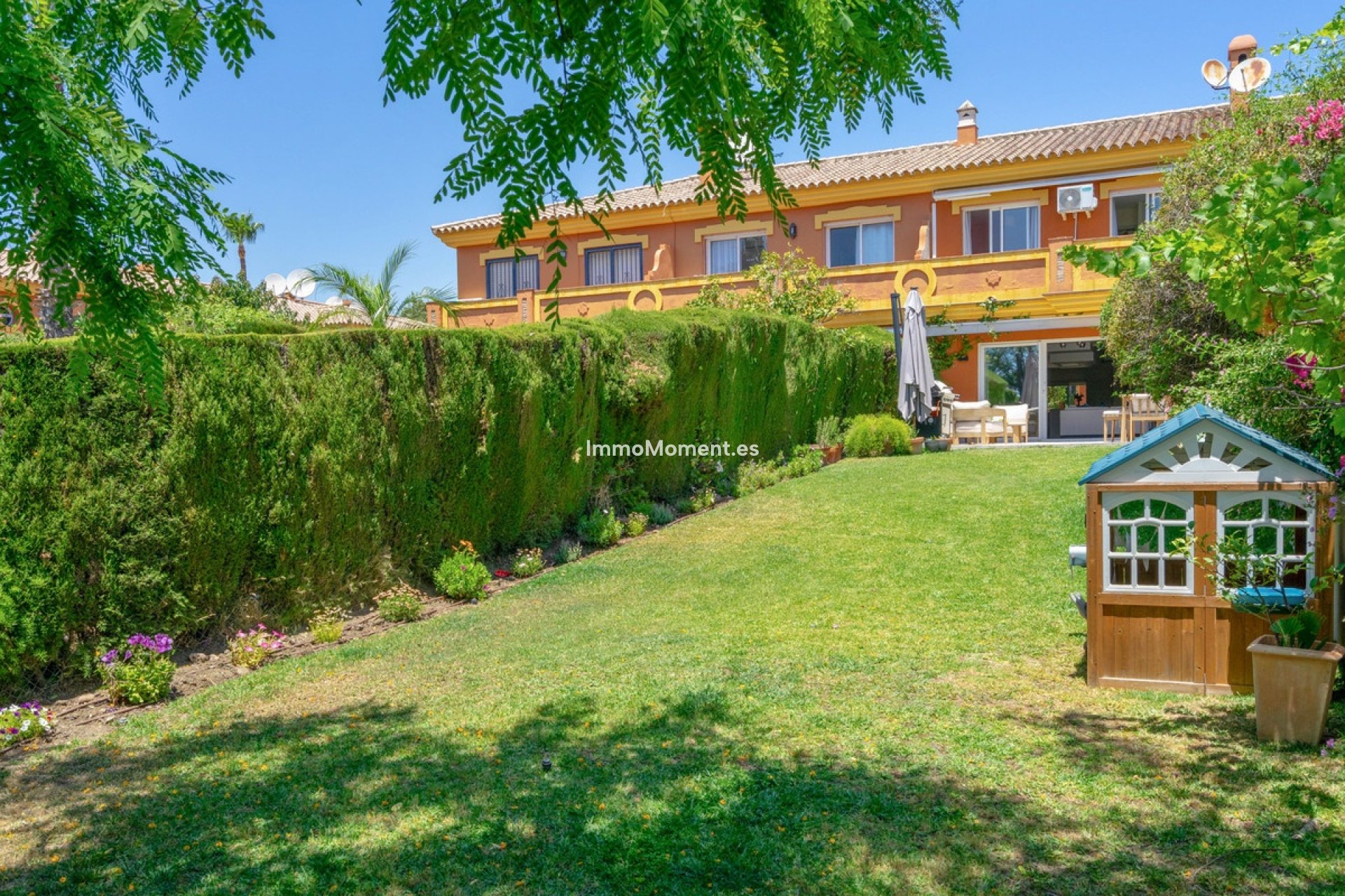Resale - Townhouse - Estepona - Estepona Centro