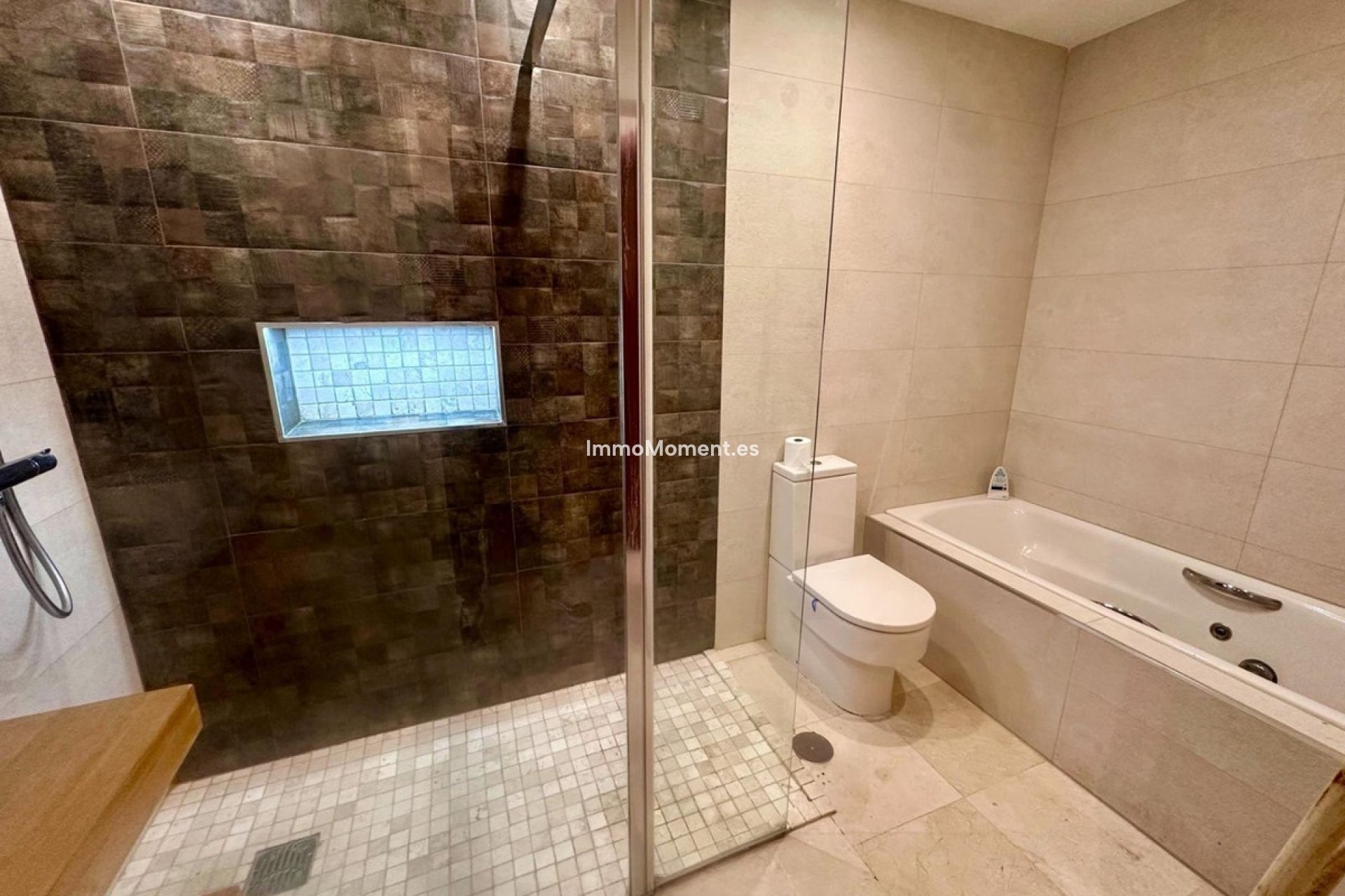 Resale - Townhouse - Estepona - Estepona Centro