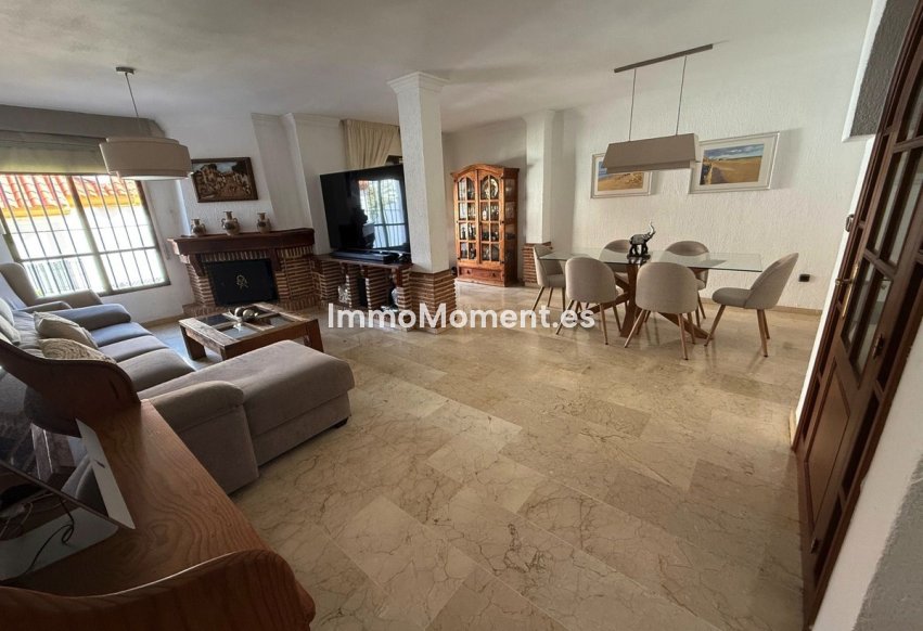Resale - Townhouse - Estepona - Estepona Centro