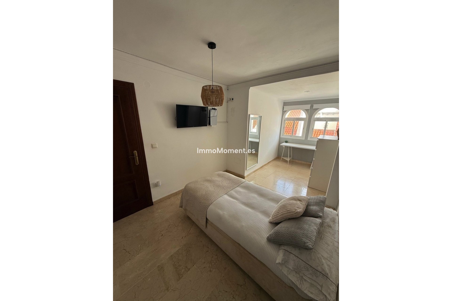 Resale - Townhouse - Estepona - Estepona Centro