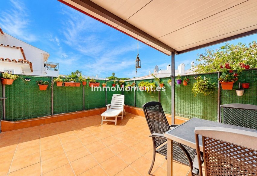 Resale - Townhouse - Estepona - Estepona Centro