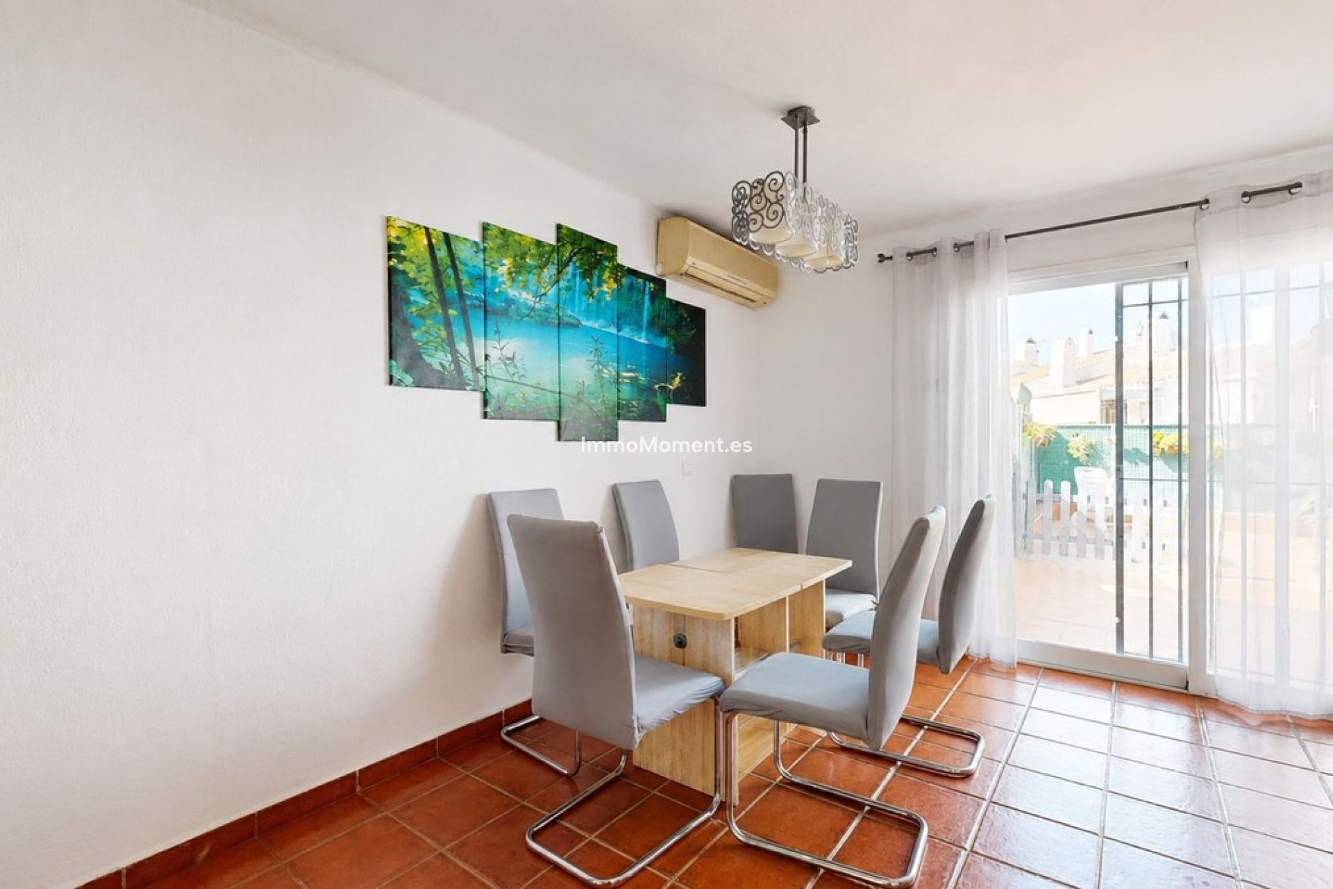 Resale - Townhouse - Estepona - Estepona Centro