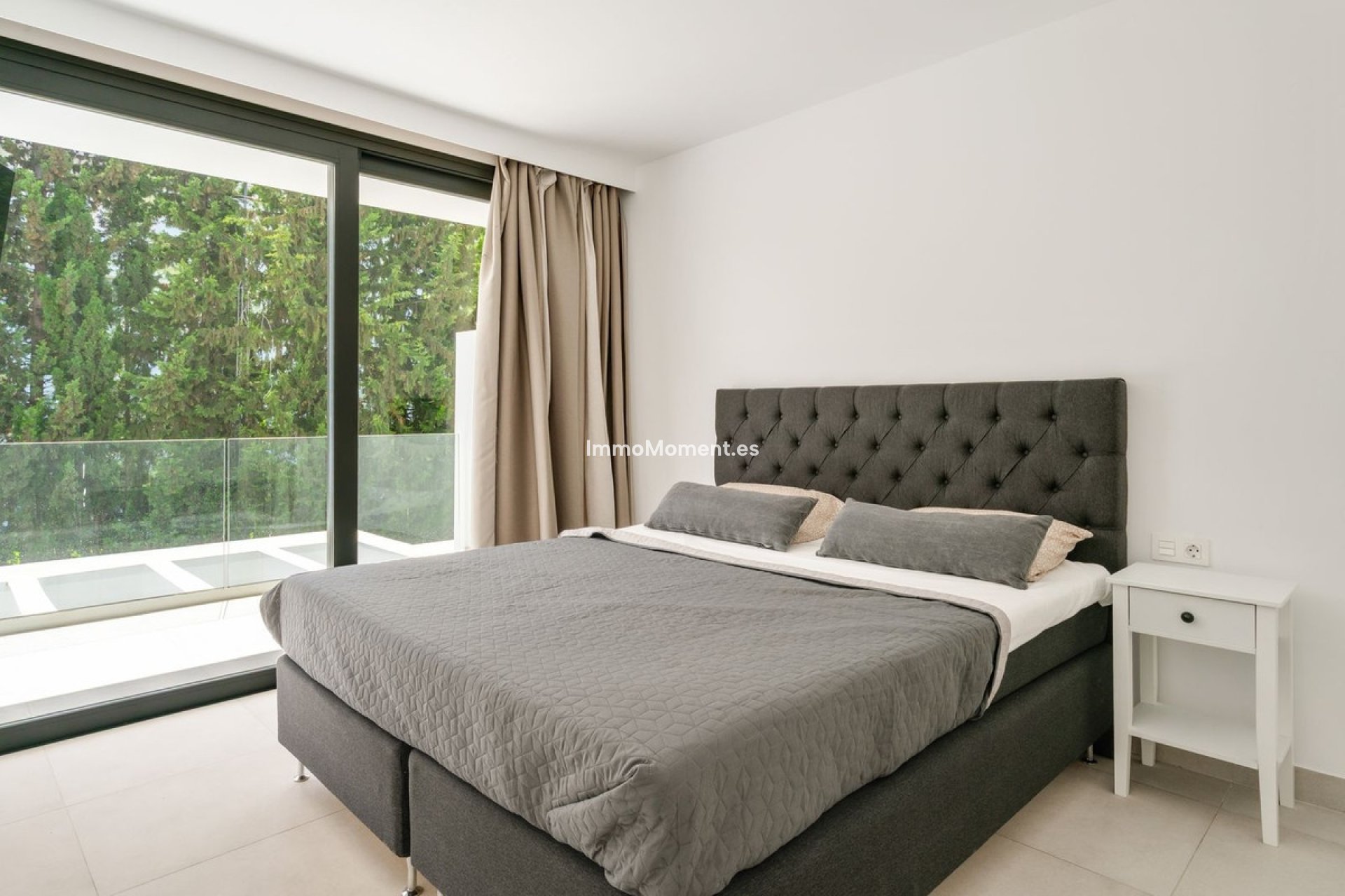Resale - Townhouse - Estepona - Estepona Centro