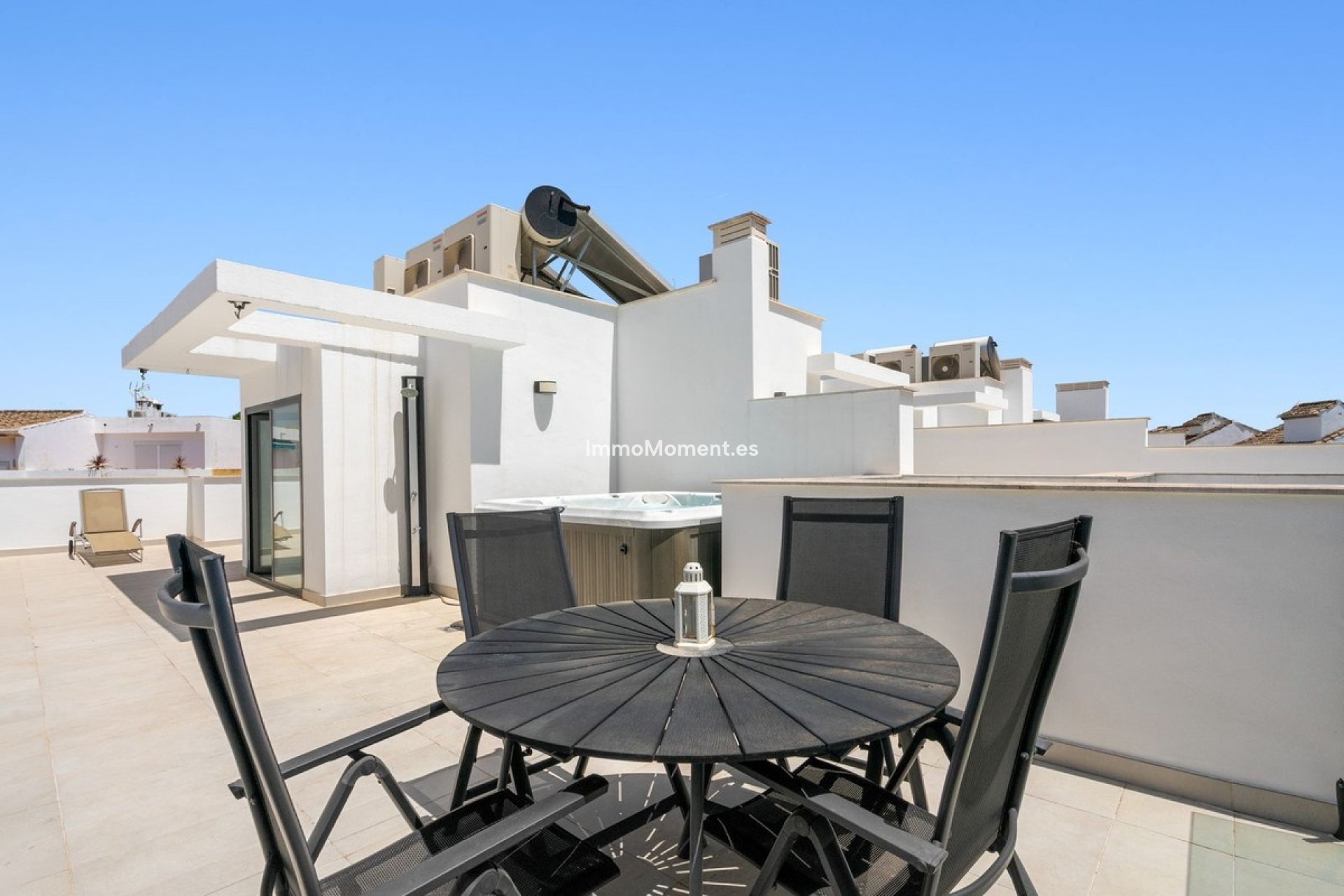 Resale - Townhouse - Estepona - Estepona Centro