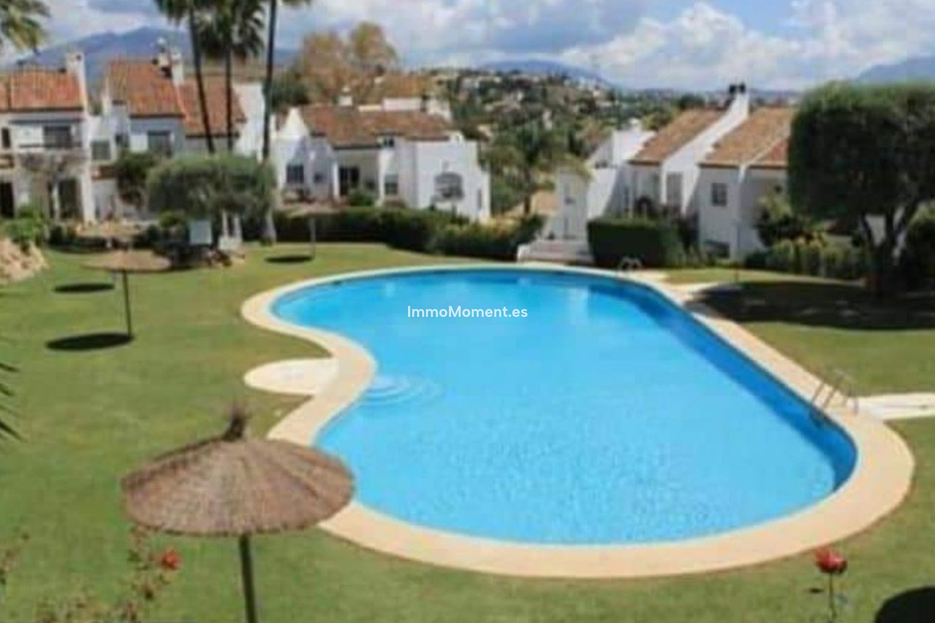 Resale - Townhouse - Estepona - Estepona Centro